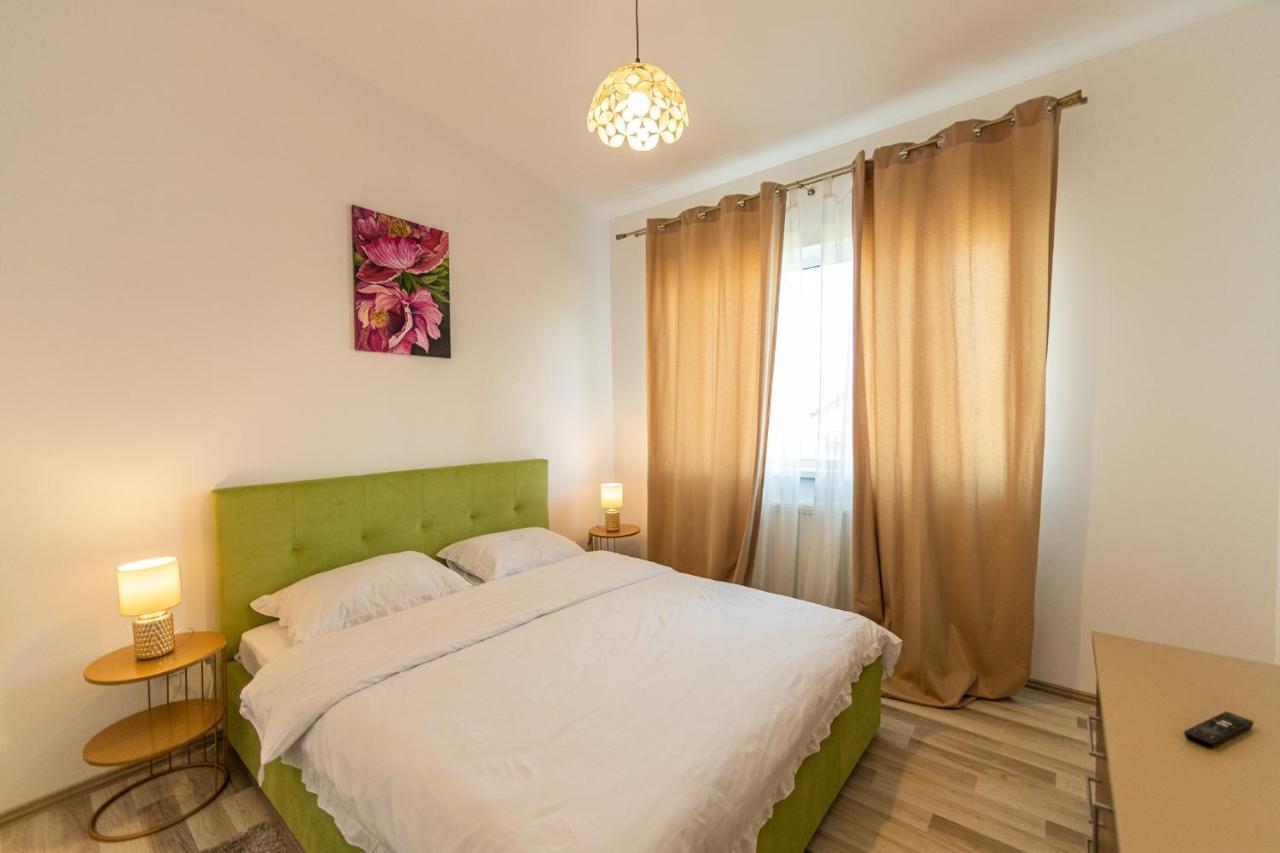 Citadel Apartament'S Rîşnov المظهر الخارجي الصورة